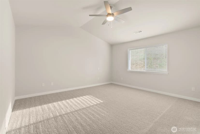 Property photo for 9002 Wyatt Court Se, Tumwater photo 21