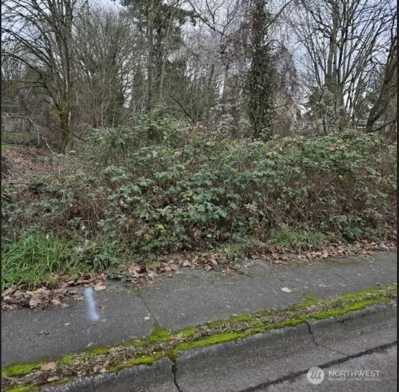 Property photo for 8027 S Yakima Avenue, Tacoma photo 2
