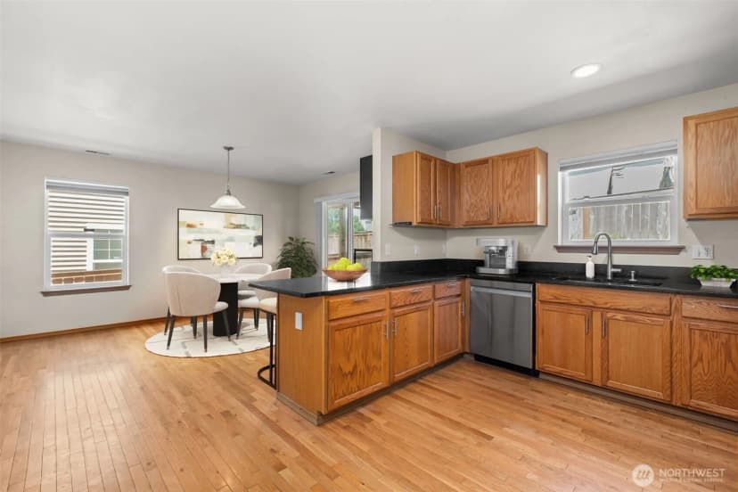 Property photo for 1709 202nd Street E, Spanaway photo 11