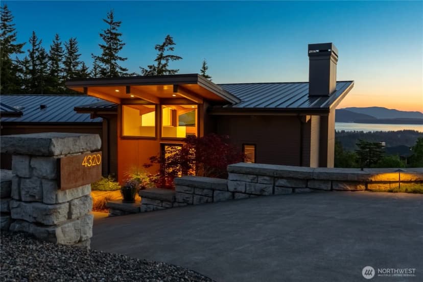 Property photo for 4320 Samish Crest Drive, Bellingham photo 3