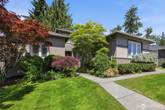 Property photo for 22844 Ne 126th Street, Redmond photo 2