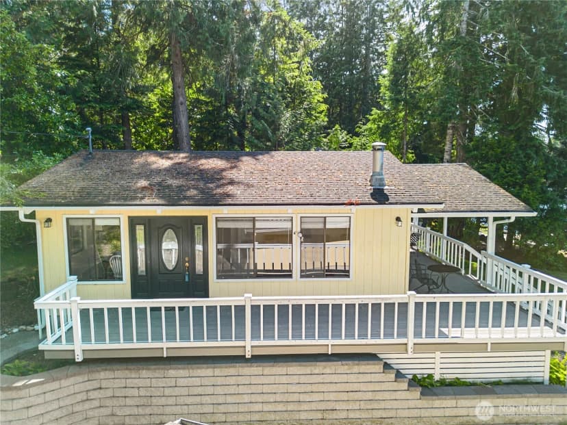Property photo for 71 E Case Place W, Shelton photo 2