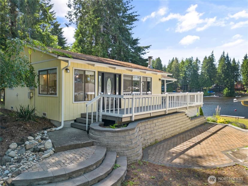 Property photo for 71 E Case Place W, Shelton photo 20