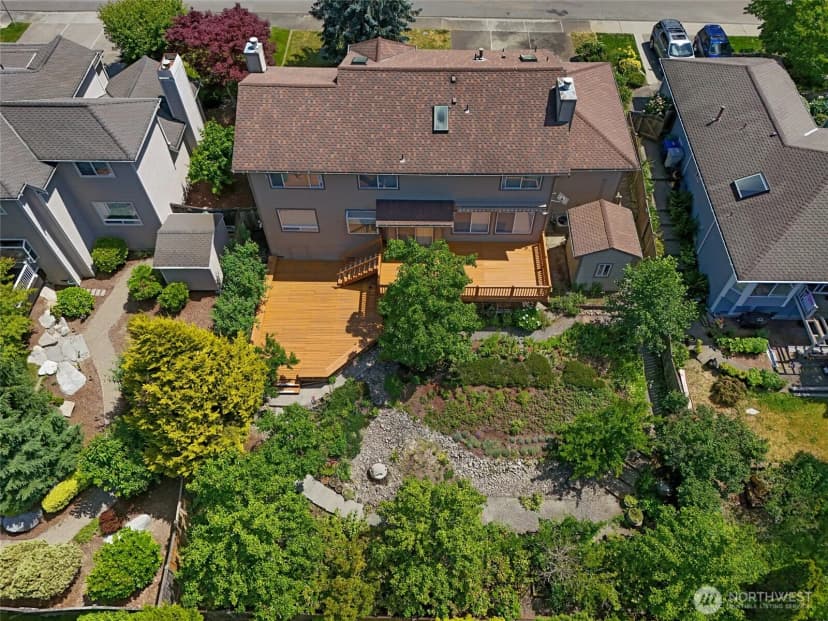 Property photo for 1529 Ilwaco Avenue Ne, Renton photo 36
