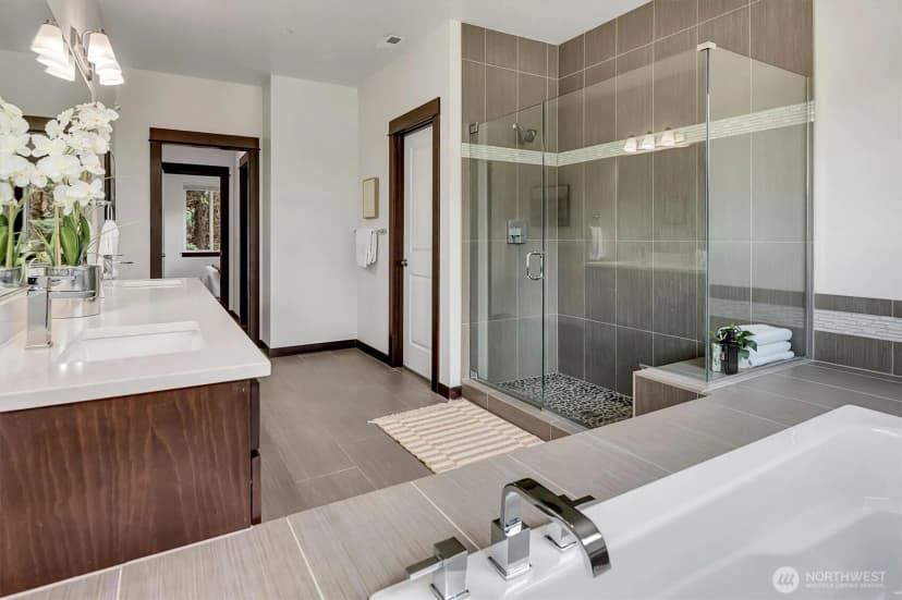 Property photo for 10125 Ne 147th Street, Bothell photo 26