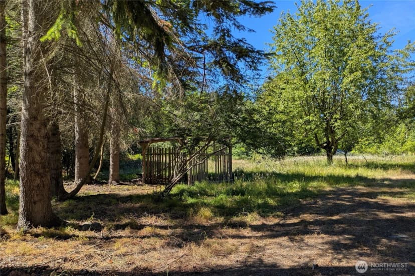 Property photo for 1082 Taylor Cutoff Road, Sequim photo 11