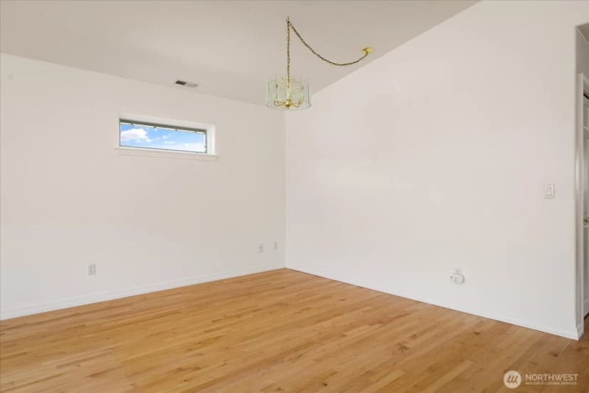 Property photo for 2169 Mariner Beach Drive, Oak Harbor photo 15