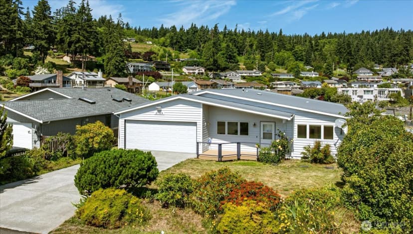 Property photo for 2169 Mariner Beach Drive, Oak Harbor photo 5