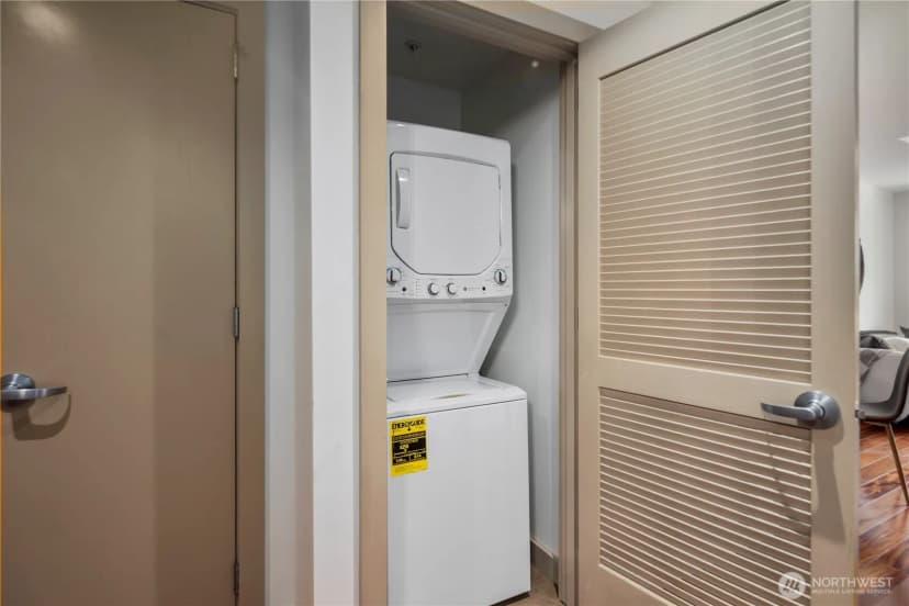 Property photo for 900 Lenora Street #w702, Seattle photo 15