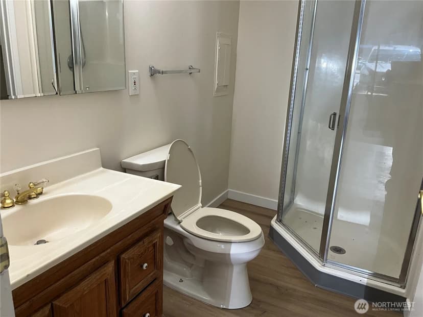 Property photo for 9618 Holly Drive, Everett photo 13