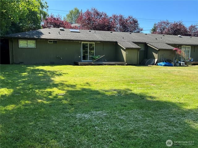 Property photo for 9618 Holly Drive, Everett photo 2