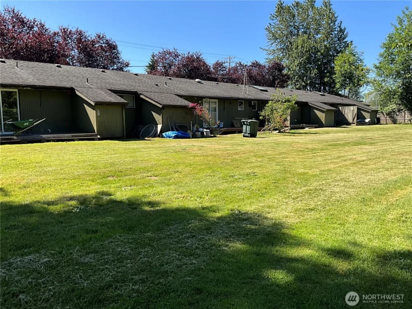 Property photo for 9618 Holly Drive, Everett photo 18