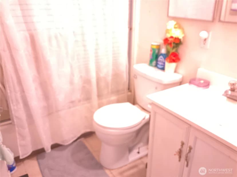 Property photo for 9618 Holly Drive, Everett photo 14