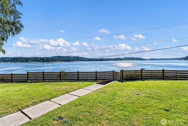 Property photo for 6139 Cromwell Dr Nw, Gig Harbor photo 4