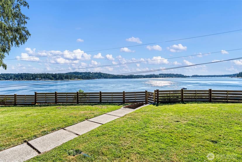 Property photo for 6139 Cromwell Dr Nw, Gig Harbor photo 4