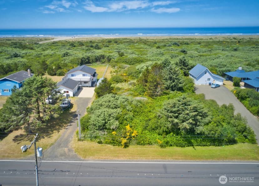 Property photo for 429 Ocean Shores Boulevard Nw, Ocean Shores