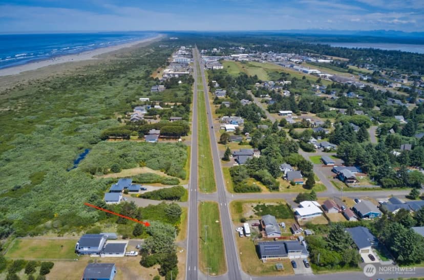 Property photo for 429 Ocean Shores Boulevard Nw, Ocean Shores photo 5