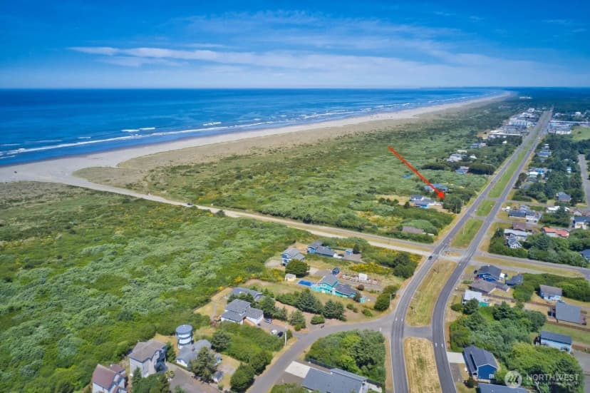 Property photo for 429 Ocean Shores Boulevard Nw, Ocean Shores photo 3