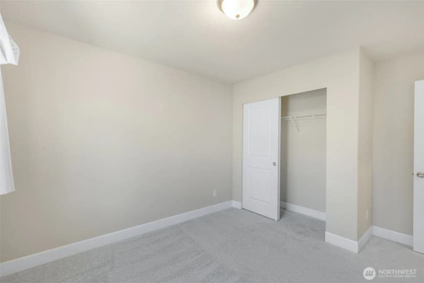 Property photo for 17429 40th Drive Se, Bothell photo 31