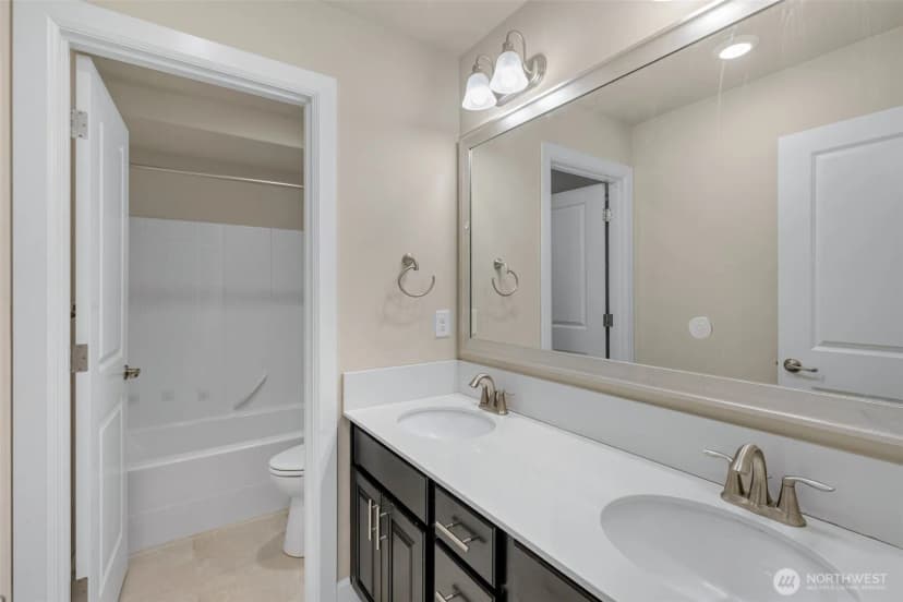 Property photo for 17429 40th Drive Se, Bothell photo 33