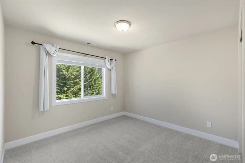 Property photo for 17429 40th Drive Se, Bothell photo 30