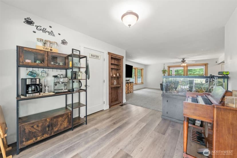 Property photo for 19515 Ap Tubbs Road E, Carbonado photo 10