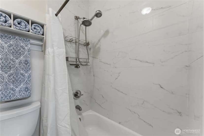 Property photo for 22132 Ne 114th Street, Redmond photo 23