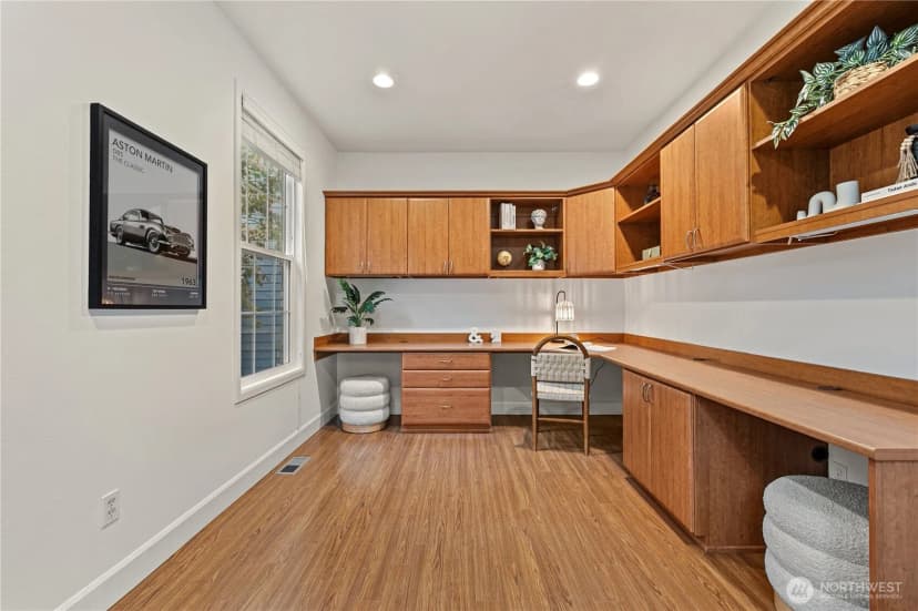 Property photo for 813 275th Place Se, Sammamish photo 20