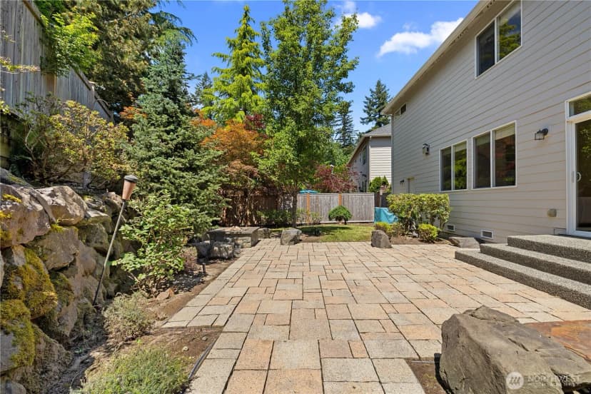 Property photo for 813 275th Place Se, Sammamish photo 36