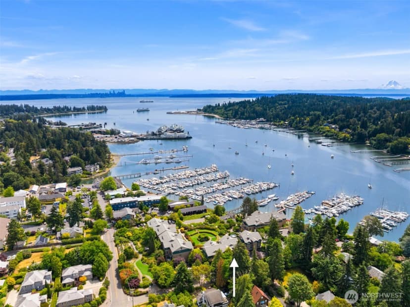 Property photo for 470 Wood Avenue Sw #2a, Bainbridge Island photo 32