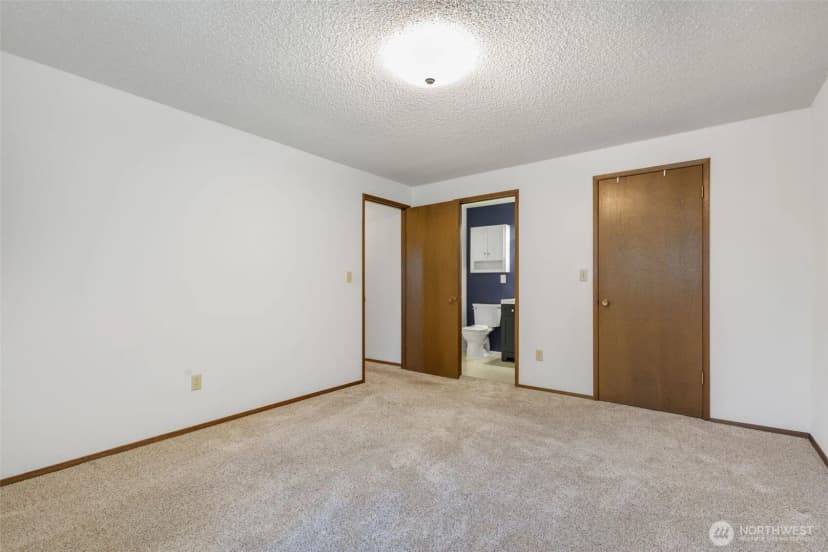 Property photo for 24832 12th Avenue S, Des Moines photo 20