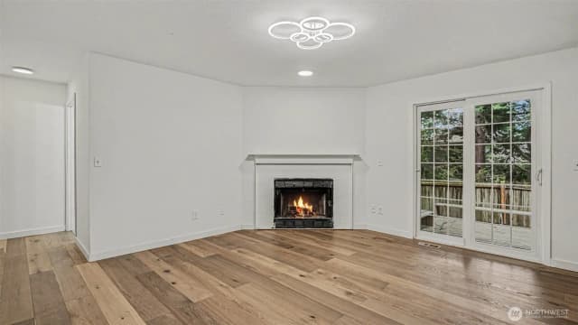 Property photo for 9605 132nd Street, Kirkland photo 3