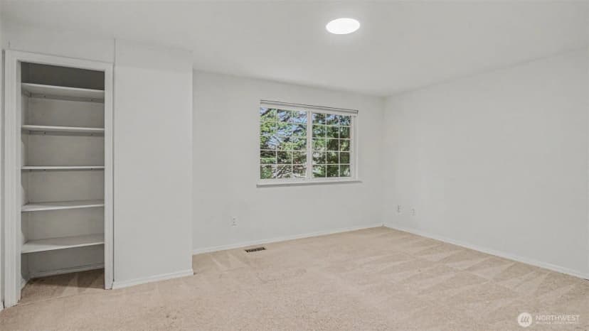 Property photo for 9605 132nd Street, Kirkland photo 9