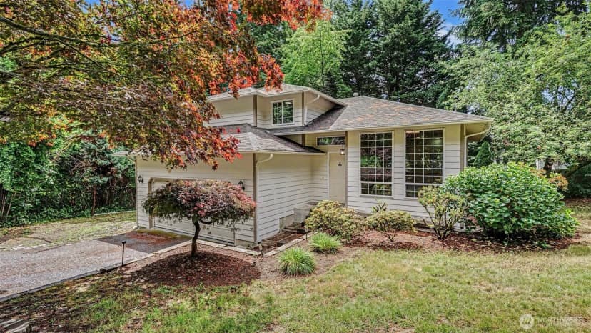 Property photo for 9605 132nd Street, Kirkland photo 6