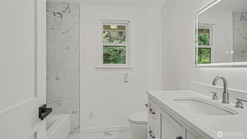Property photo for 9605 132nd Street, Kirkland photo 13