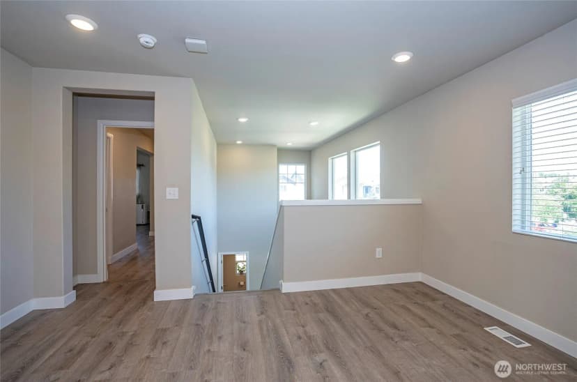 Property photo for 3234 Hanna Drive Ne, Lacey photo 23