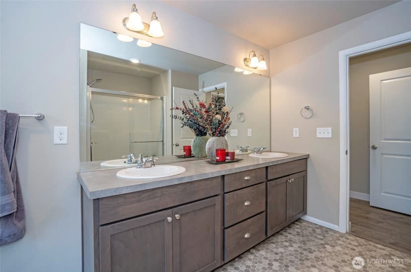 Property photo for 3234 Hanna Drive Ne, Lacey photo 25
