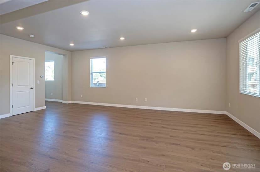Property photo for 3234 Hanna Drive Ne, Lacey photo 16