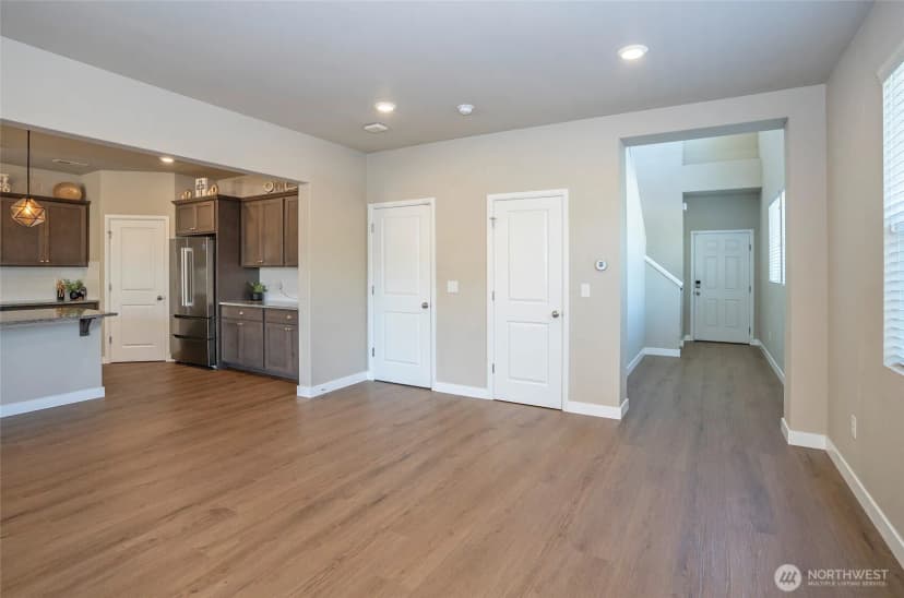 Property photo for 3234 Hanna Drive Ne, Lacey photo 12