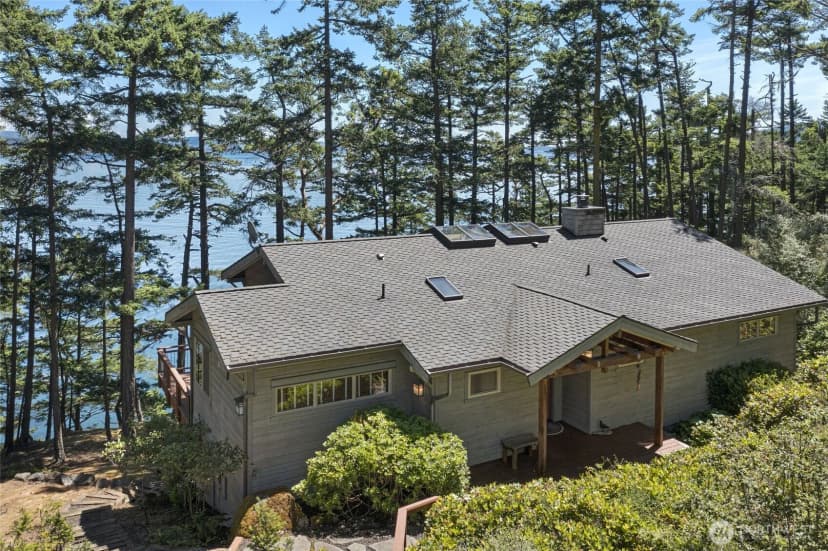 Property photo for 976 San Juan Drive, Friday Harbor