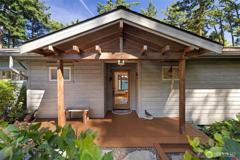 Property photo for 976 San Juan Drive, Friday Harbor photo 2