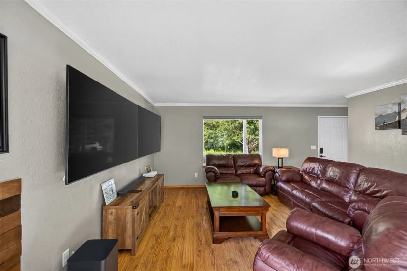 Property photo for 1219 Leahy Drive, Coupeville photo 4