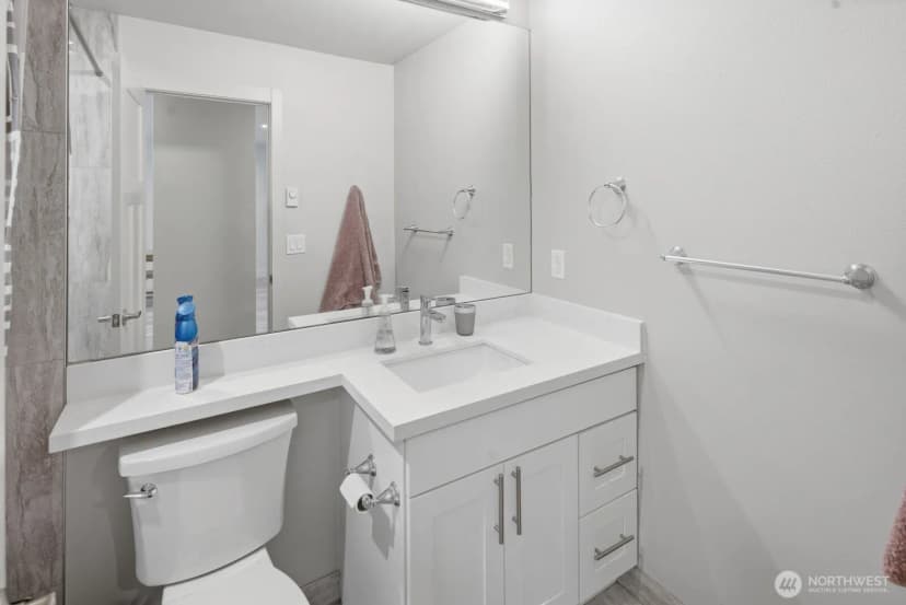 Property photo for 4731 12th Avenue Ne, Seattle photo 14