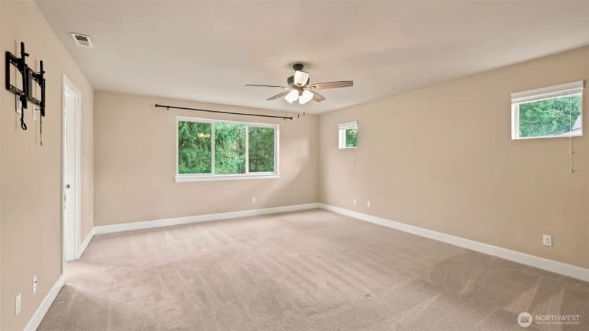 Property photo for 6706 Elaine Avenue Se, Auburn photo 21