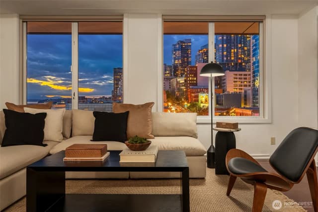 Property photo for 98 Union Street #810, Seattle