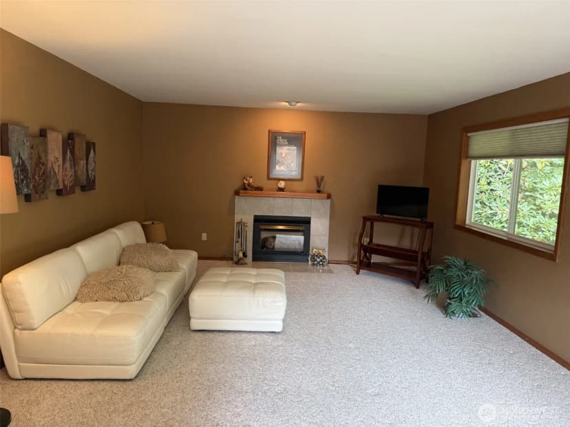 Property photo for 7411 71st Avenue Ct Sw, Lakewood photo 18