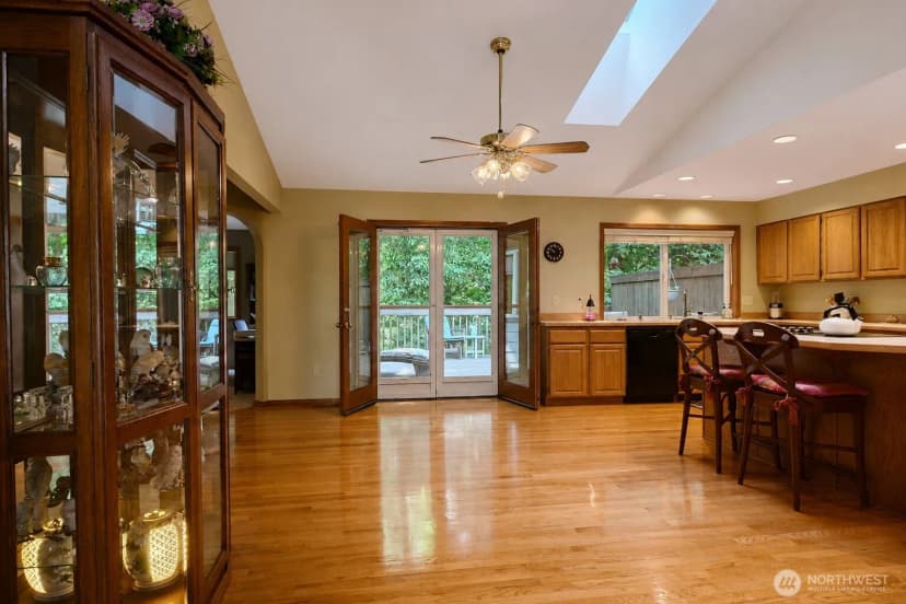 Property photo for 7411 71st Avenue Ct Sw, Lakewood photo 10
