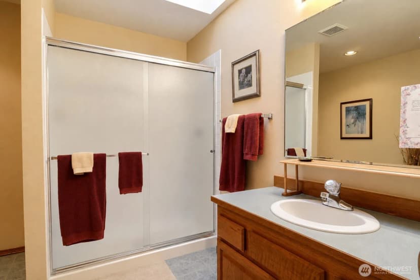 Property photo for 7411 71st Avenue Ct Sw, Lakewood photo 27