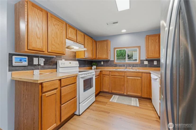 Property photo for 1321 9th Street, Wenatchee photo 10
