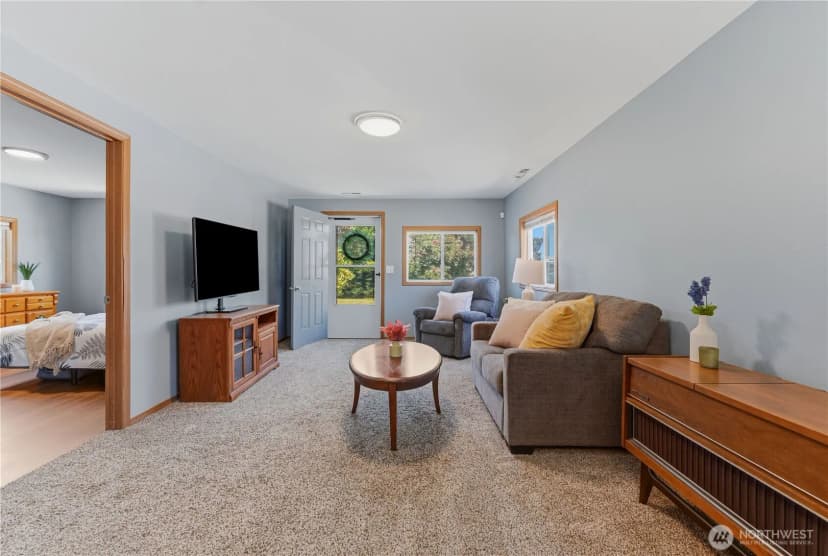 Property photo for 1321 9th Street, Wenatchee photo 5